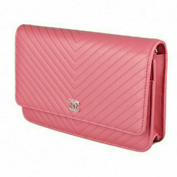 Chanel Pink Caviar Chevron chain Wallet - Picture 6 of 8